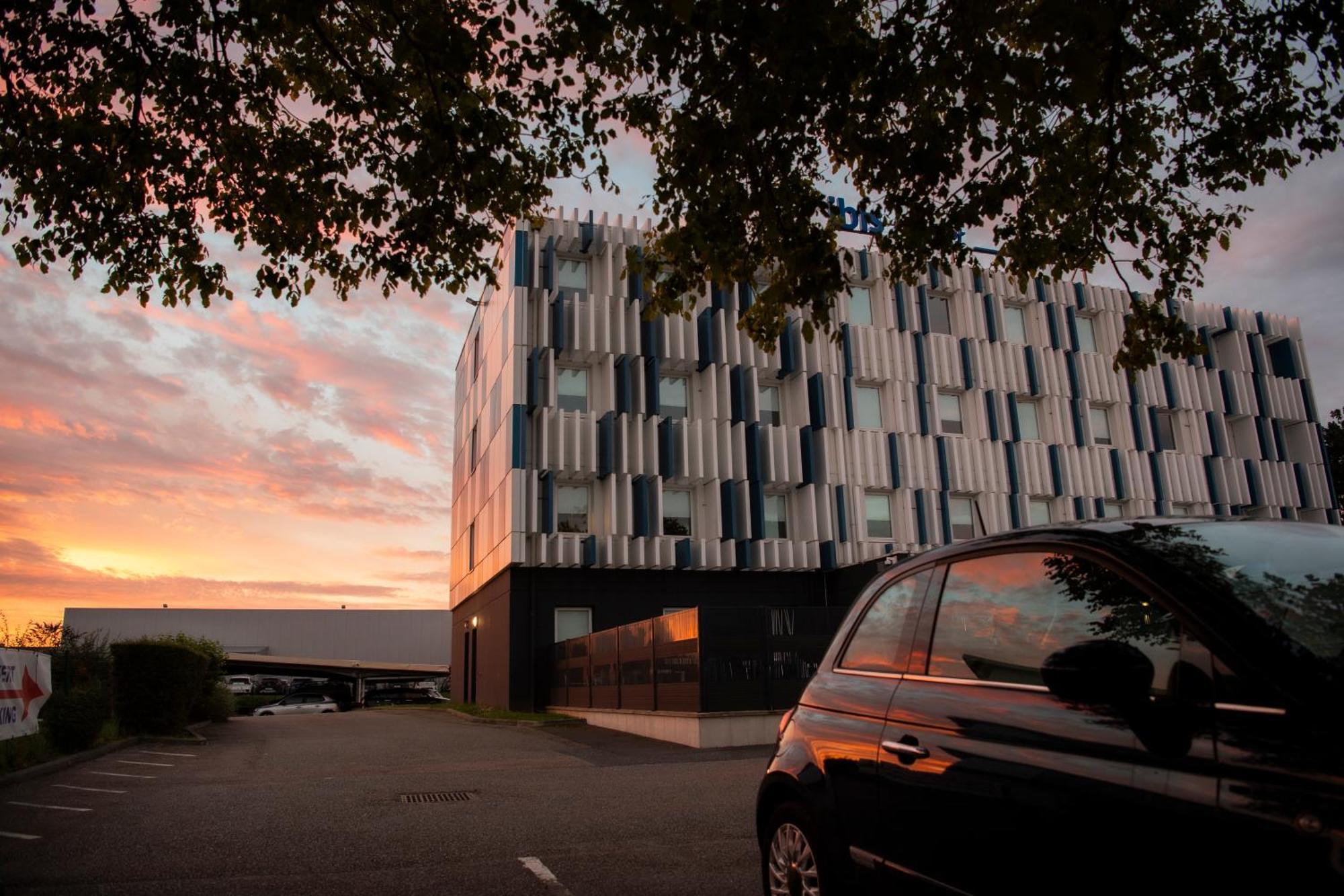 Ibis Budget Le Havre Les Docks Exterior photo